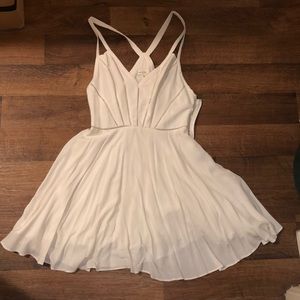 Urban Outfitters- White Summer sundress